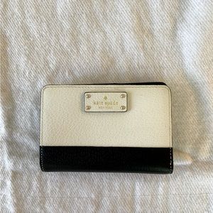 Kate spade leather wallet